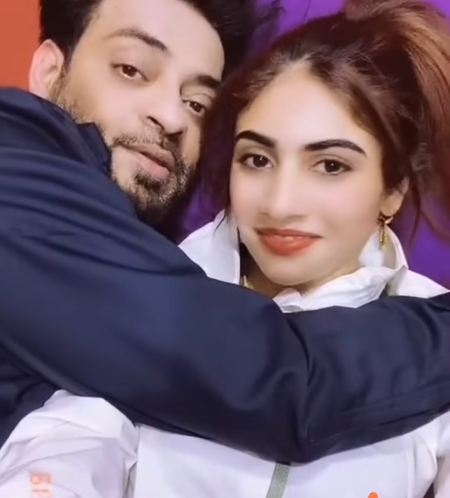 Aamir Liaquat Hussain's Third Wife Filed For Divorce