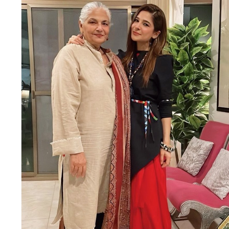 Star Studded Dinner Hosted By Bushra Ansari