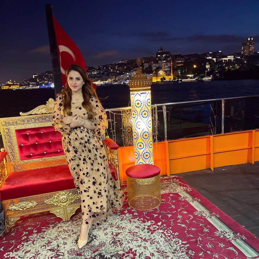 Fatima Effendi And Family Explores Exquisite Locations Of Istanbul