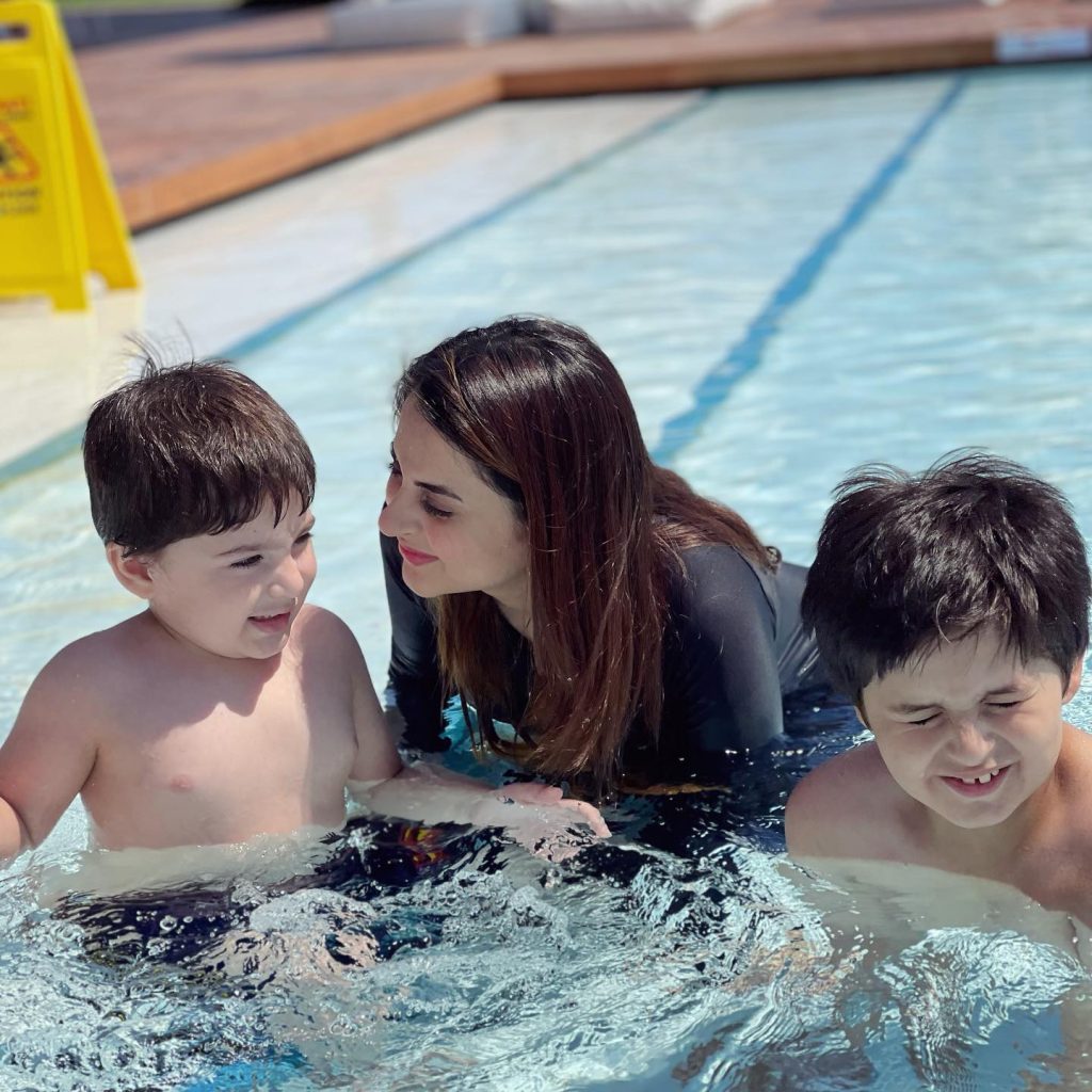 Fatima Effendi And Family Enjoying Vacations In Antalya Turkey