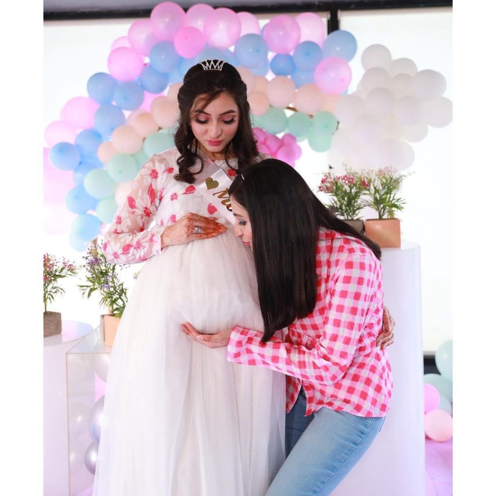 Actress Hina Chaudhry's Adorable Pictures From Baby Shower