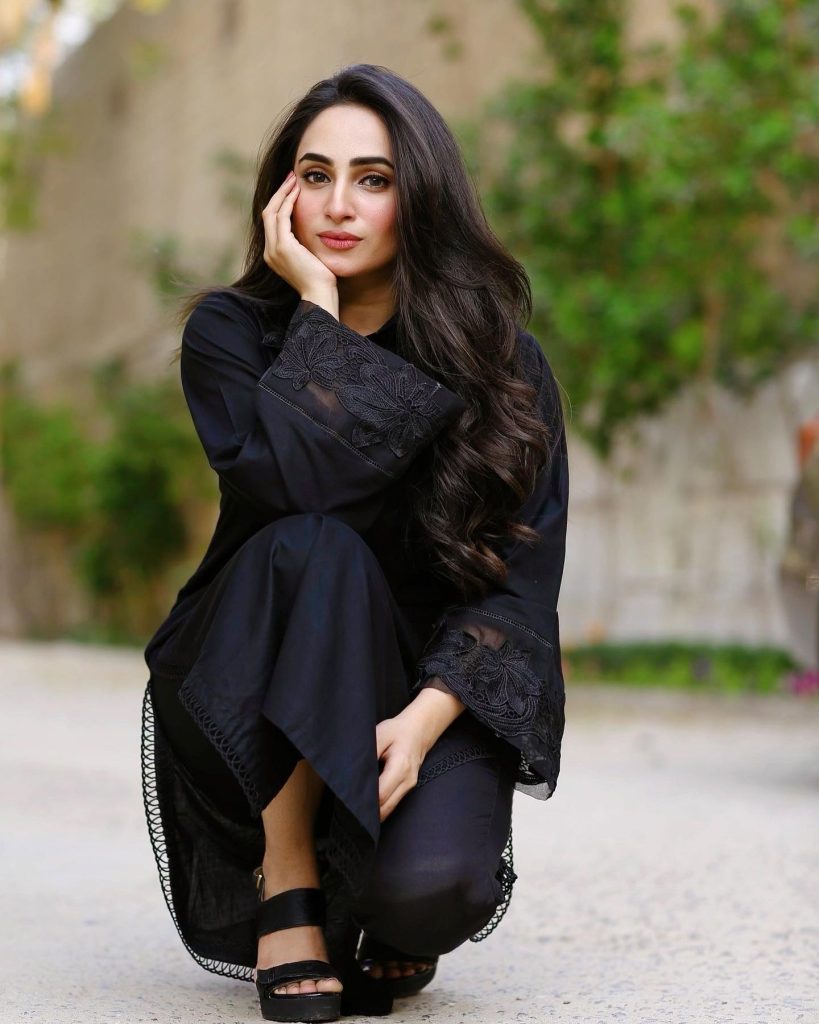 Actress Inaya Khan's Captivating Clicks From Turkey