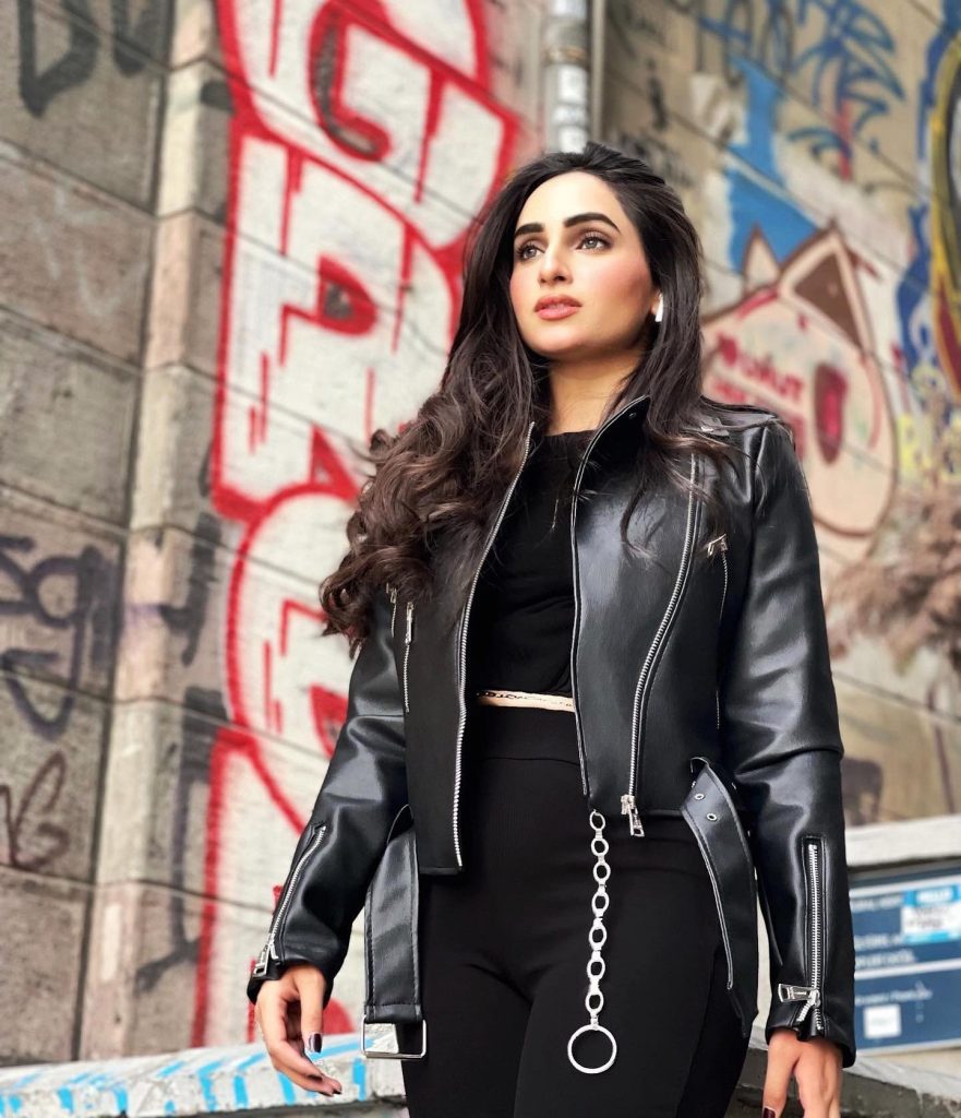 Actress Inaya Khan's Captivating Clicks From Turkey