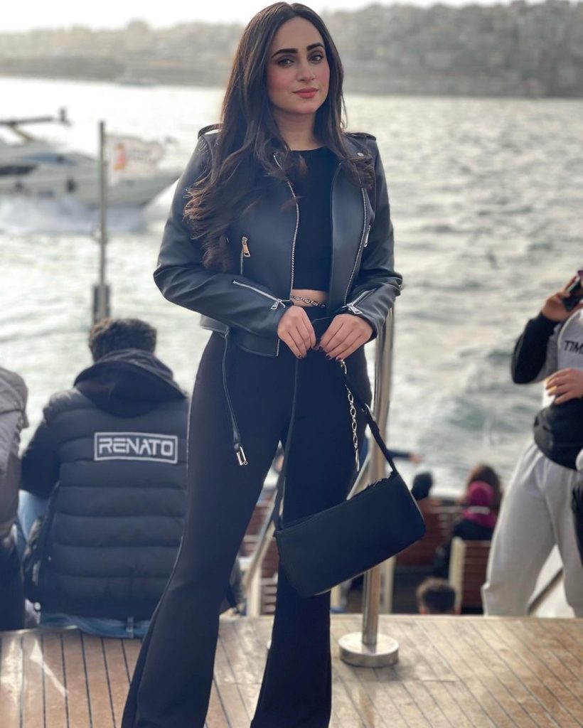 Actress Inaya Khan's Captivating Clicks From Turkey