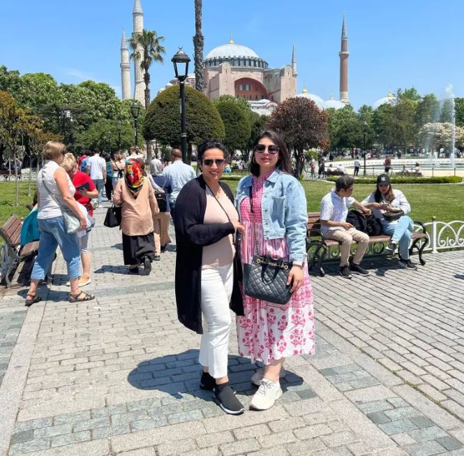 Iqra Aziz On A Family Trip To Turkey