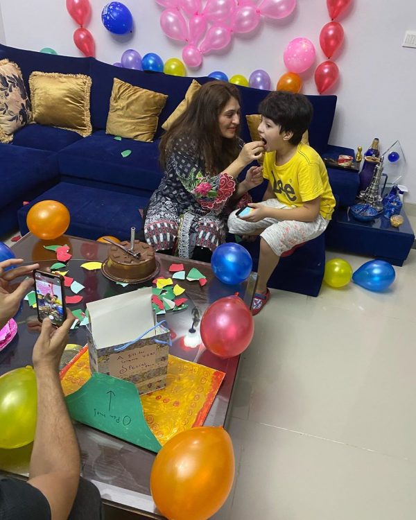 Iqra-ul-Hassan's Birthday Celebration With Family