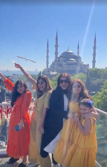 Sanam Jung Spotted Vacationing In Turkey With Family