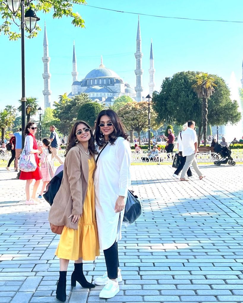 Sanam Jung Spotted Vacationing In Turkey With Family