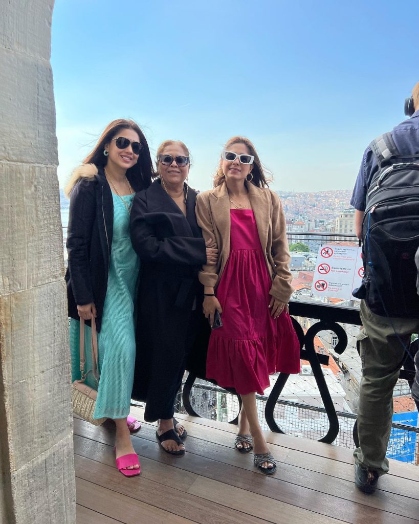 Sanam Jung's Latest Vacation Pictures From Turkey