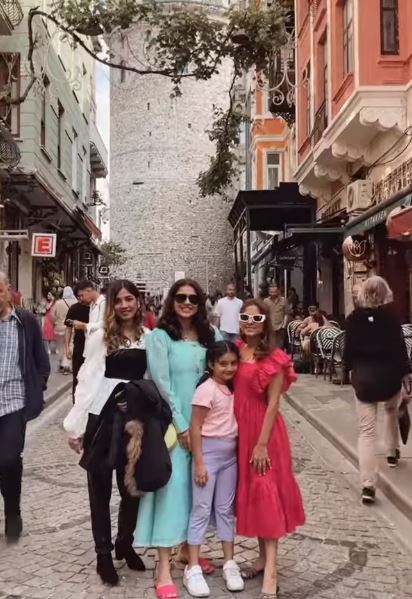 Sanam Jung's Latest Vacation Pictures From Turkey