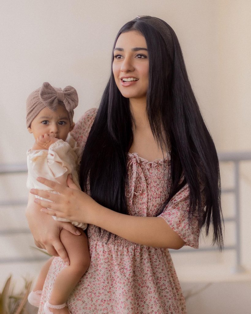 Sarah Khan’s Latest Adorable Clicks With Daughter Alyana