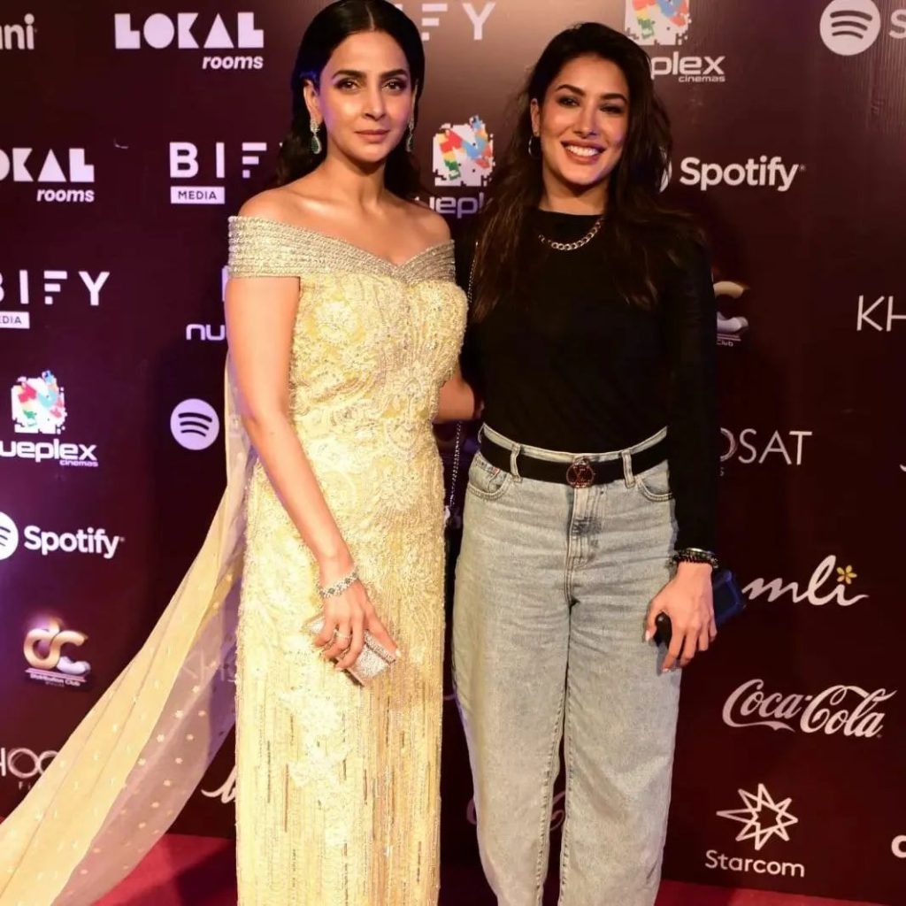 Kamli Had A Star-Studded Premiere In Karachi