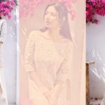 netizens-boggled-by-mahira-khan’s-latest-dress-price