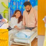 anumta-qureshi’s-adorable-pictures-with-her-newborn-baby