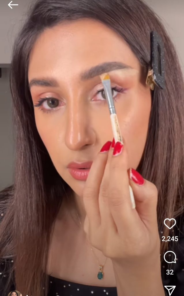 Hira Tareen's Quick Eye Brow Lift Tutorial for Girls