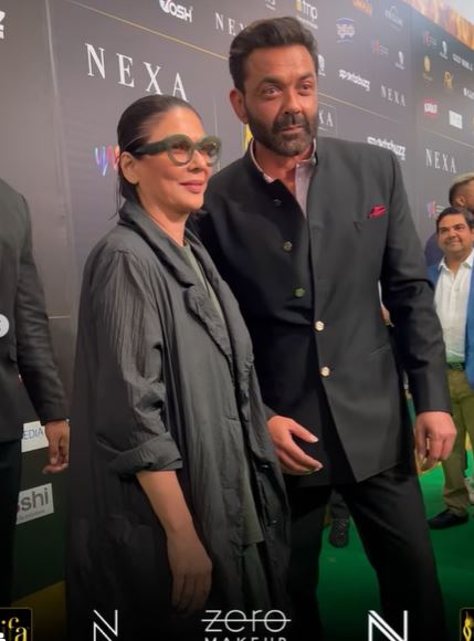 Makeup Artist Nabila With Bollywood Actors At IIFA Awards