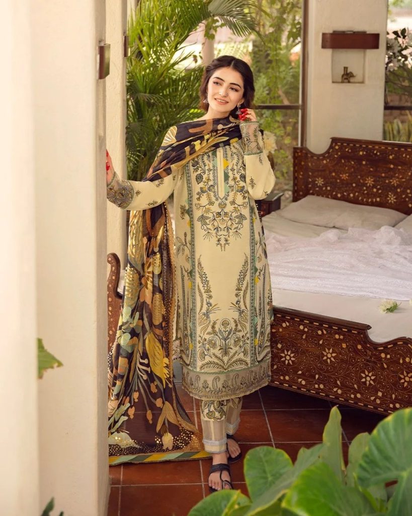 Rangrasiya Eid Collection'22 Featuring Yumna Zaidi And Meerub Ali