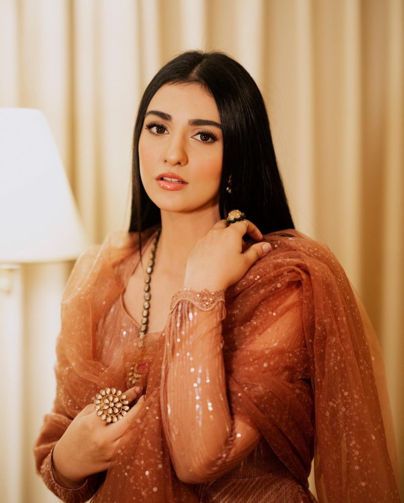 Sarah Khan Mesmerizes Audience With Her Latest Bridal Shoot