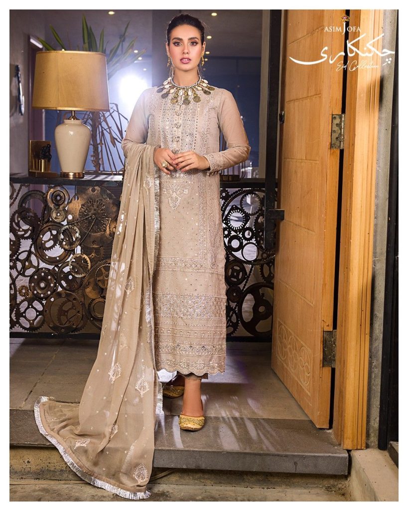 Iqra Aziz Shines In Asim Jofa Chikankari Eid Collection