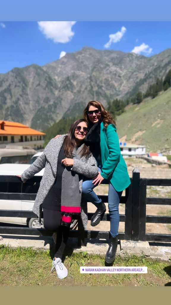 Sadia Faisal Enjoying Vacation In Northern Pakistan