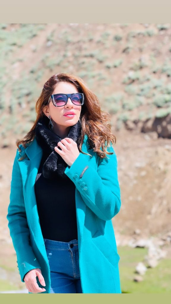 Sadia Faisal Enjoying Vacation In Northern Pakistan