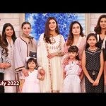 how-pakistani-actresses-manage-to-reduce-their-children’s-screen-time