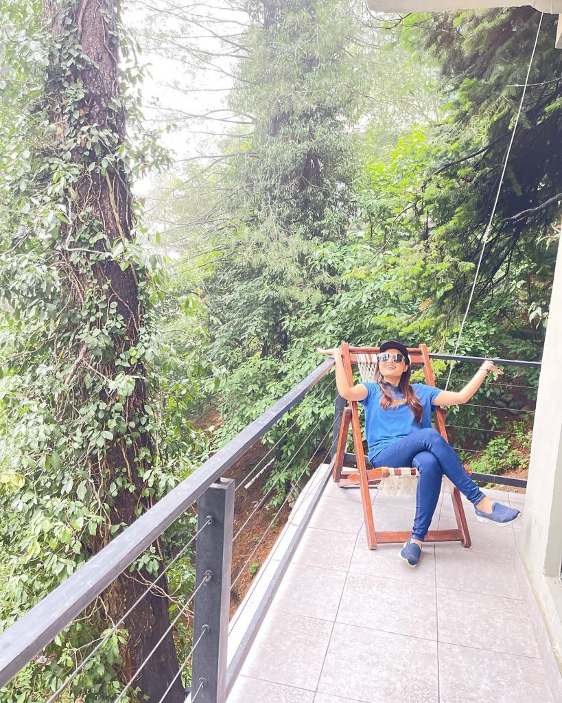 Natasha Hussain And Family Enjoying Vacations In Nathia Gali