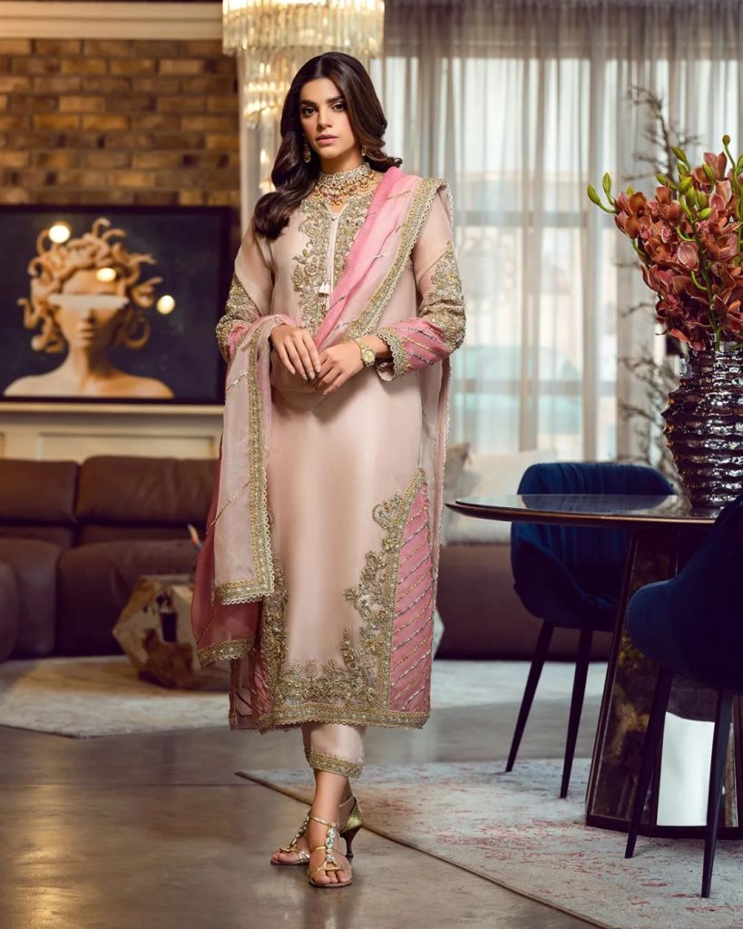 Sara Rohale Asghar's Latest Wedding Collection Featuring Sanam Saeed