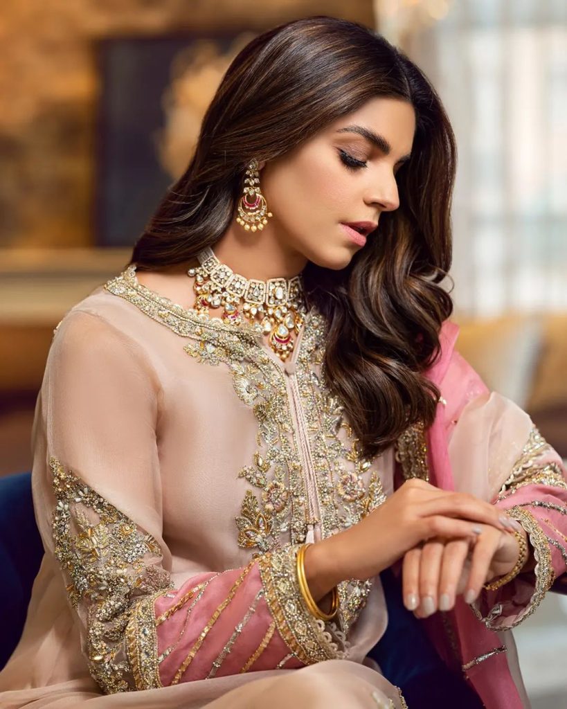 Sara Rohale Asghar's Latest Wedding Collection Featuring Sanam Saeed