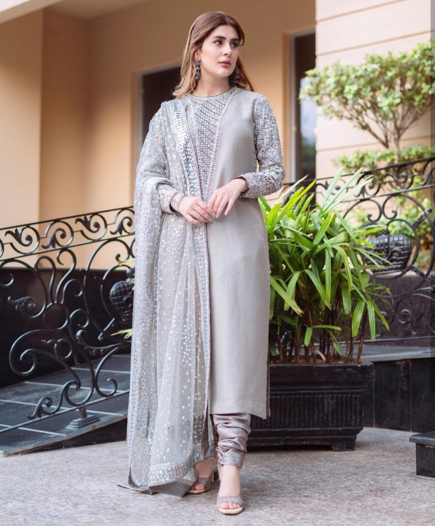 Kubra Khan Wears an Expensive Dress For Promotion Look