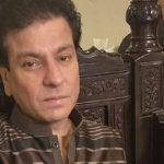 stage-comedian-performer-tariq-teddy-passes-away-in-lahore