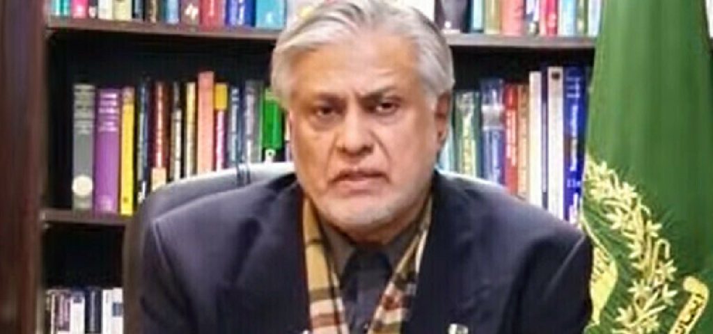 petrol-prices-will-remain-unchanged:-ishaq-dar