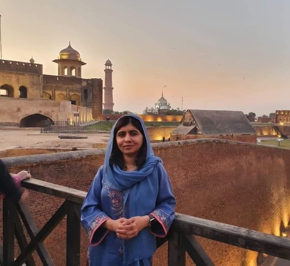 Malala Yousafzai Pictures with Husband from Lahore