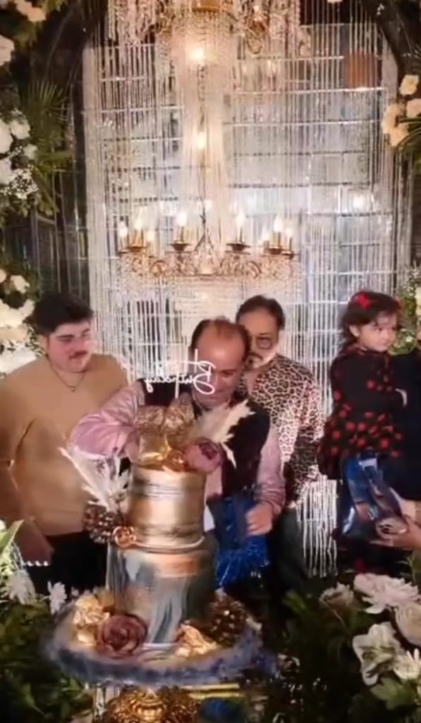 Rahat Fateh Ali Khan Celebrated Birthday With Friends