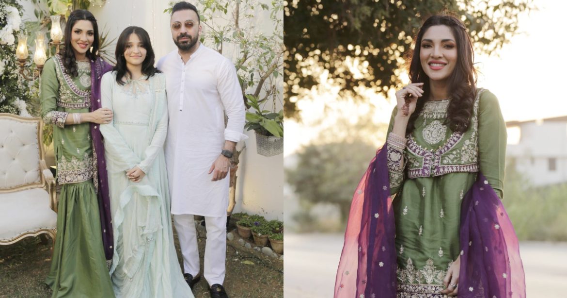 Zhalay Looks Gorgeous With Her Family On Sister’s Nikkah