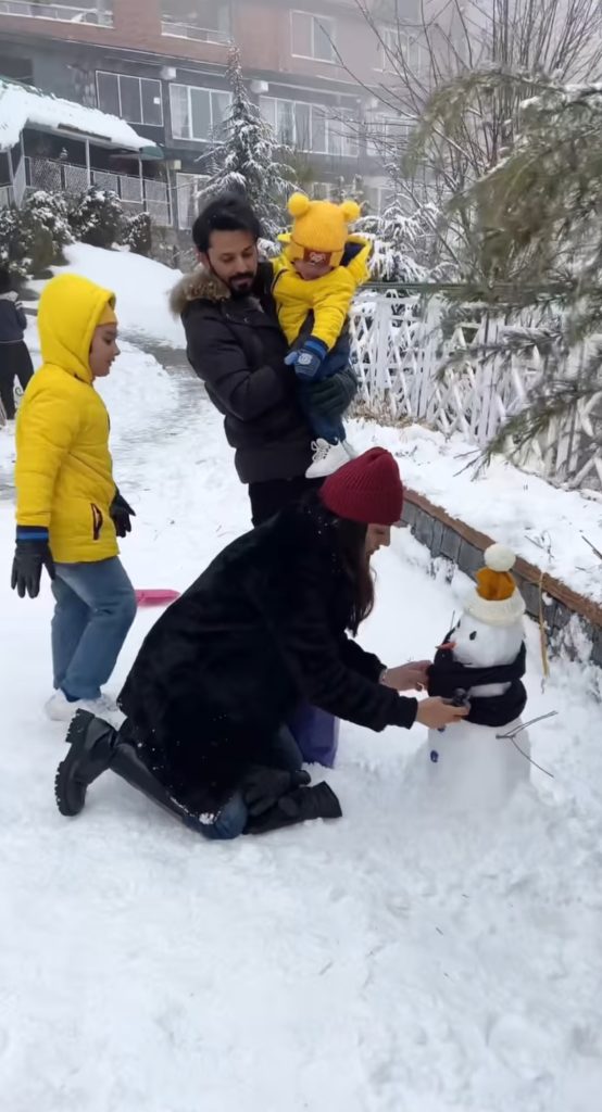 Bilal Qureshi & Uroosa Bilal Pictures from Murree