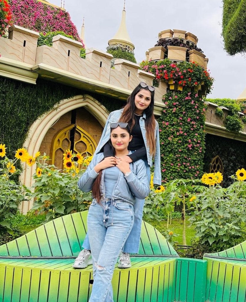 Hassan Ali Wife Samiyah's Pictures with Her Sister From Dubai