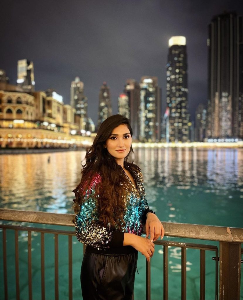 Hassan Ali Wife Samiyah's Pictures with Her Sister From Dubai