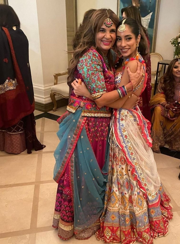 HD Pictures From Frieha Altaf Son's Reception