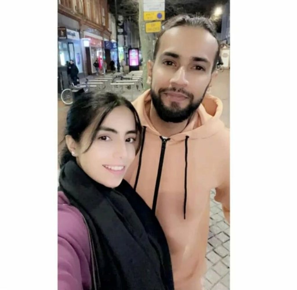 Imad Wasim New Family Pictures from Turkey