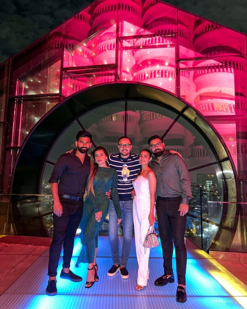 Iqra Aziz And Yasir Hussain In Bangkok With Friends