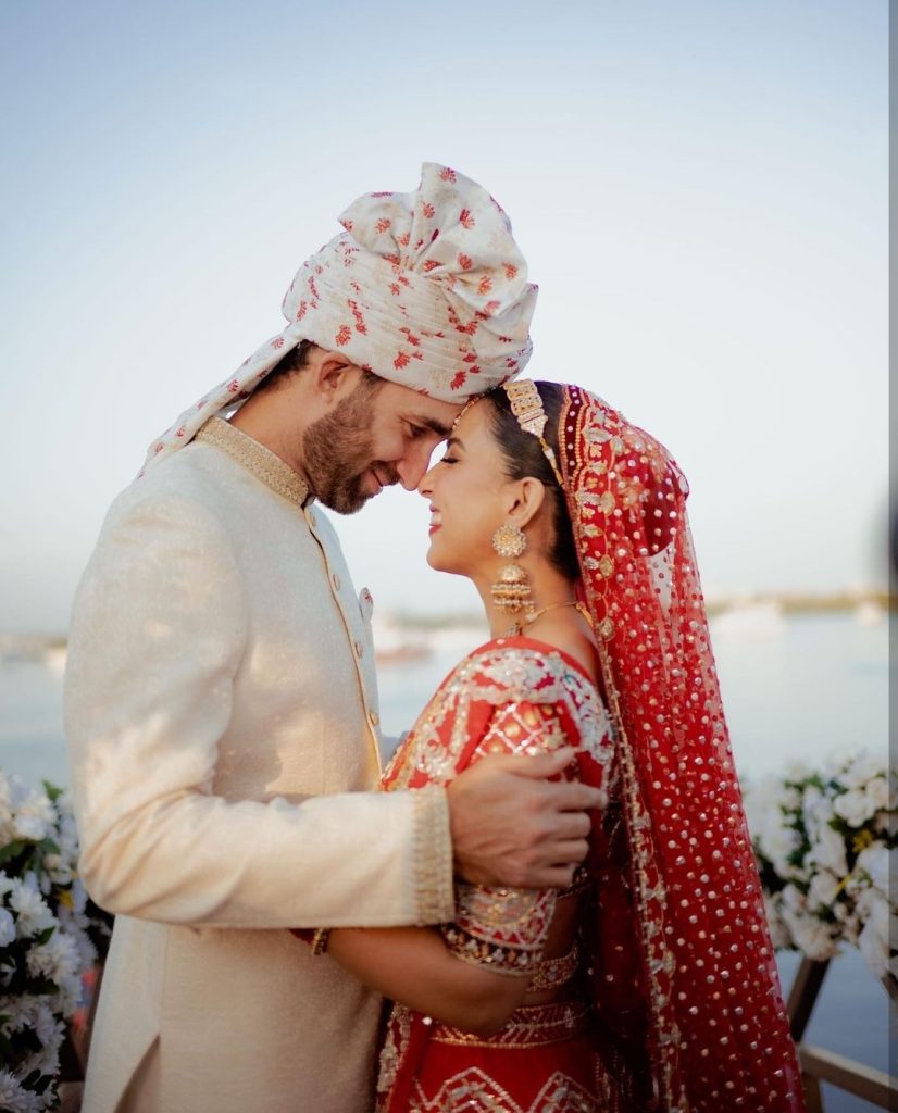 Ushna Shah & Hamza Amin HD Photoshoot From Wedding Day