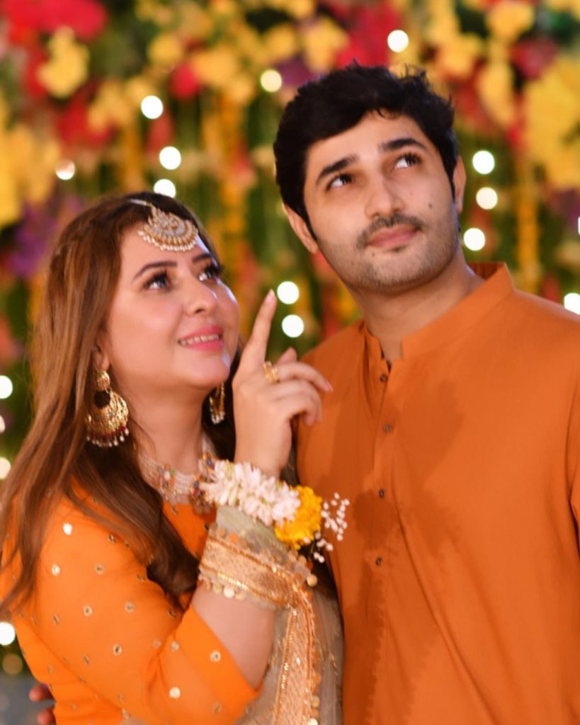 Rabia Anum Obaid With Husband At Brother In Law's Mayoun