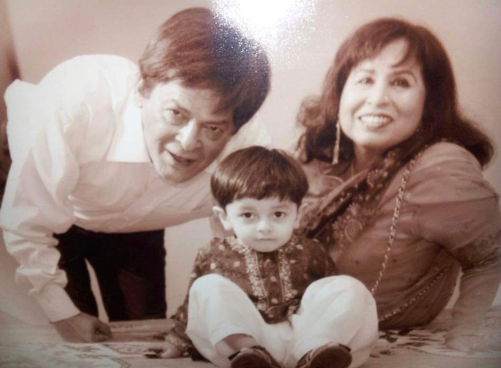 Unseen Family Pictures of Qavi Khan