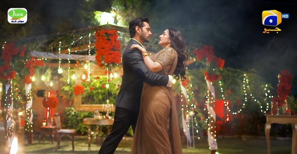 Viewers Feel Tere Bin Romantic Scenes Are Over The Top