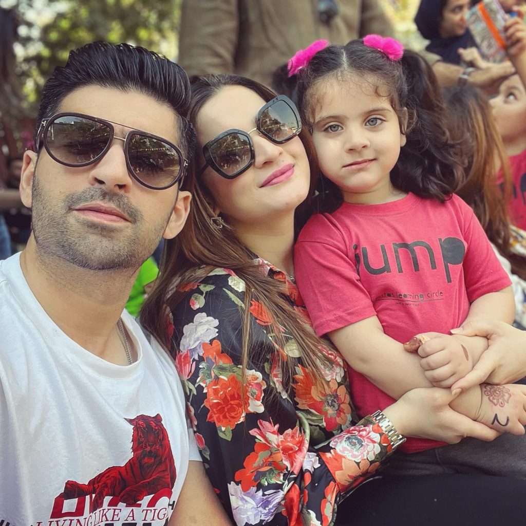 Aiman Khan Muneeb Butt New & Adorable Family Pictures