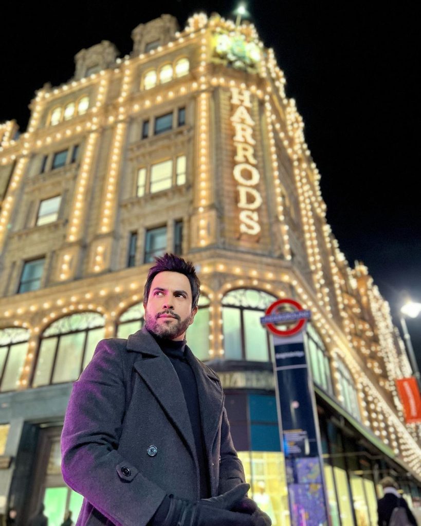 Junaid Khan Looks Dashing On His London Trip