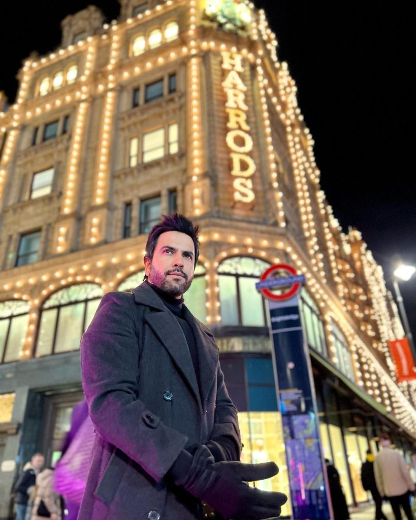 Junaid Khan Looks Dashing On His London Trip