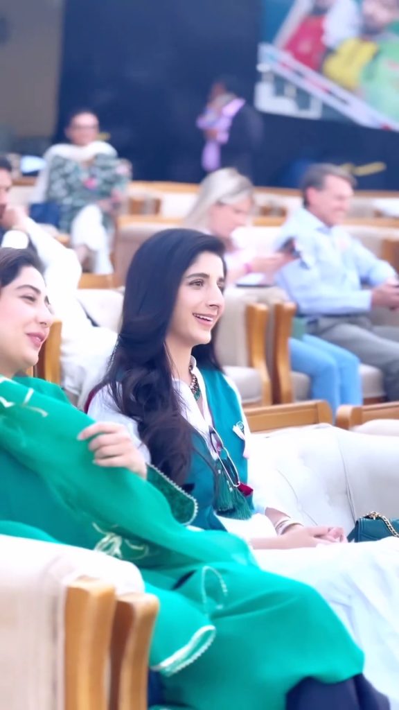 Pakistani Celebrities Support Women PSL Matches