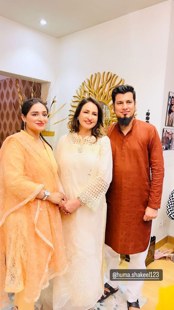 Saba Faisal Shares Beautiful Family Pictures From Eid